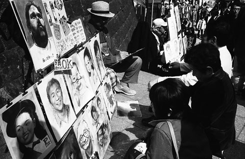 堀野浩司写真展『或る街の群像』